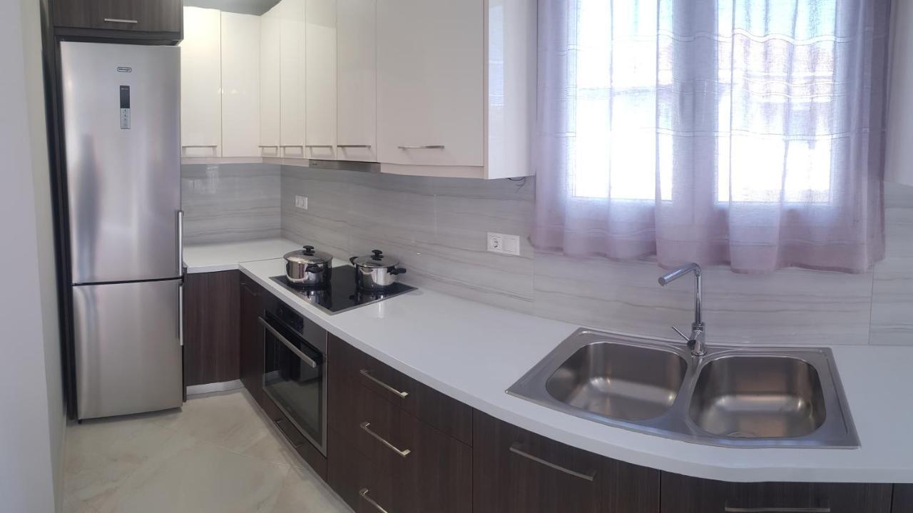Harry'S Apartment Lefkimmi  Dış mekan fotoğraf